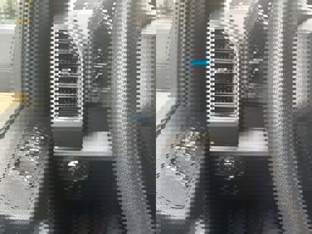 Used 2020 Ford F150 XLT w/ Equipment Group 302A Luxury image 7