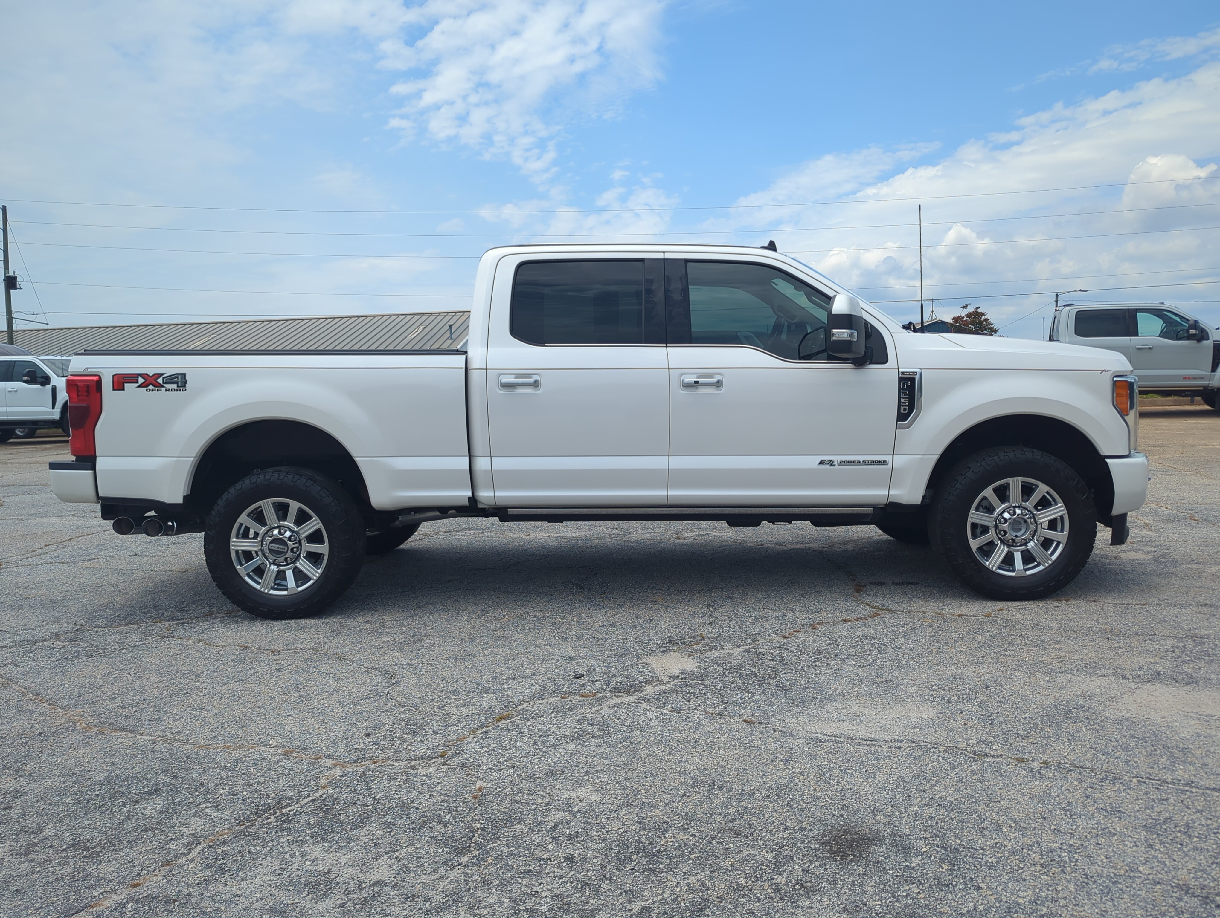 Certified 2019 Ford F250 Limited AWD/4WD image 2