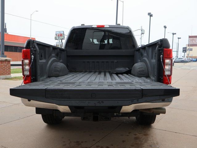 Used 2020 Ford F250 Lariat w/ Lariat Ultimate Package image 18