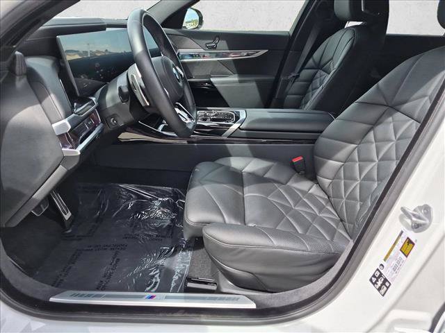 Used 2026 BMW 740i xDrive AWD/4WD image 16