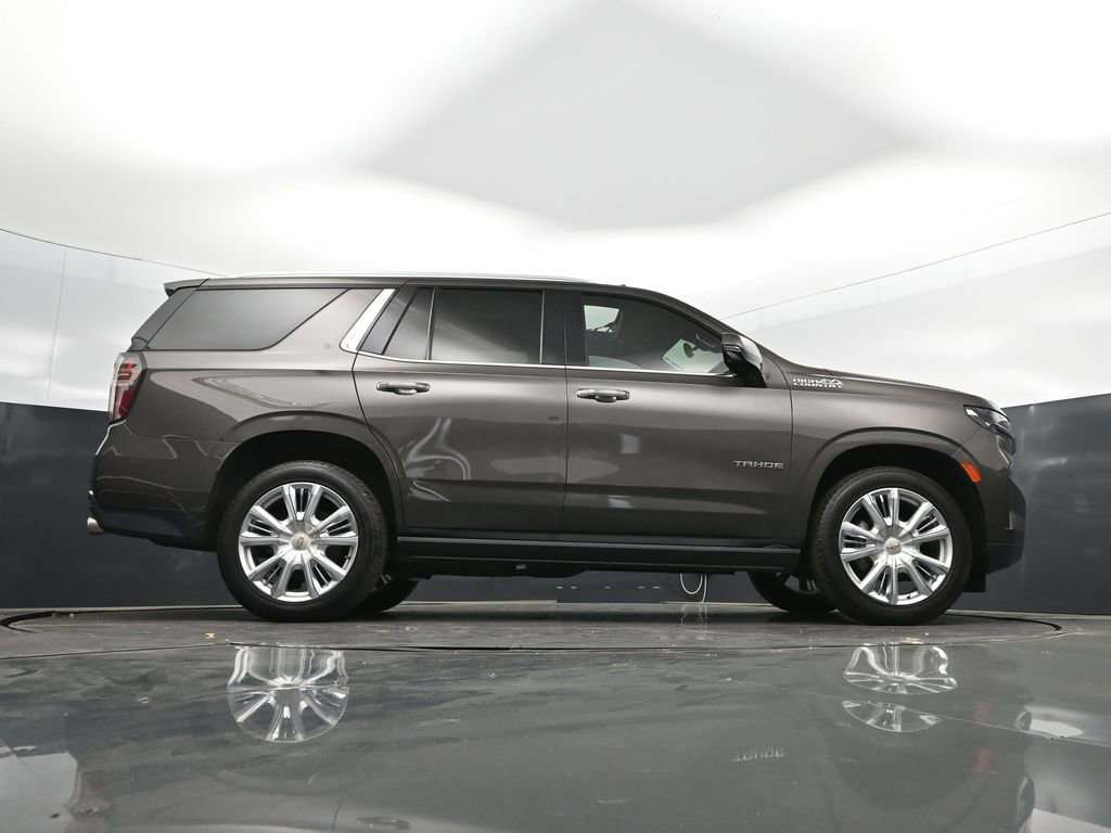 Used 2021 Chevrolet Tahoe High Country w/ Premium Package image 45