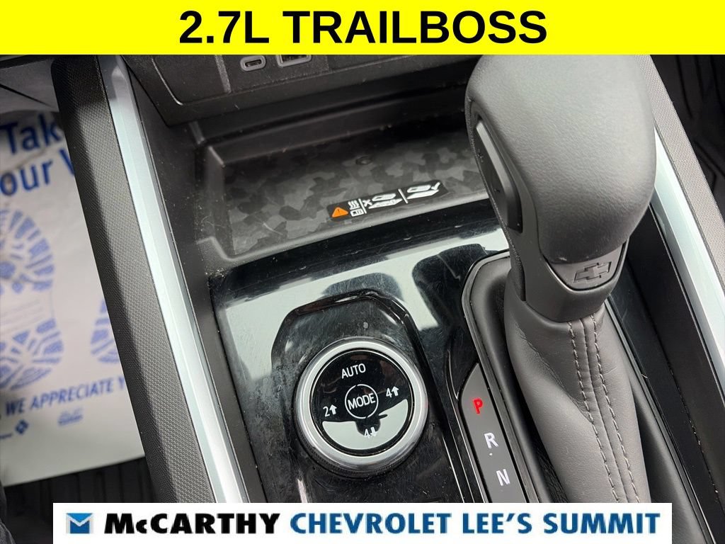 Used 2025 Chevrolet Colorado Trail Boss AWD/4WD image 10