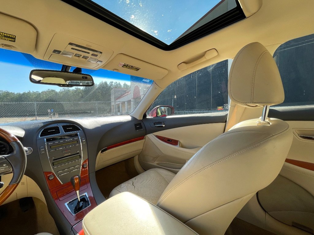 Used 2010 Lexus ES 350 image 31
