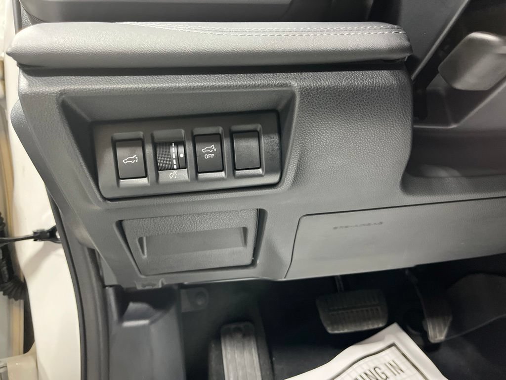 Used 2022 Subaru Outback Limited AWD/4WD image 17