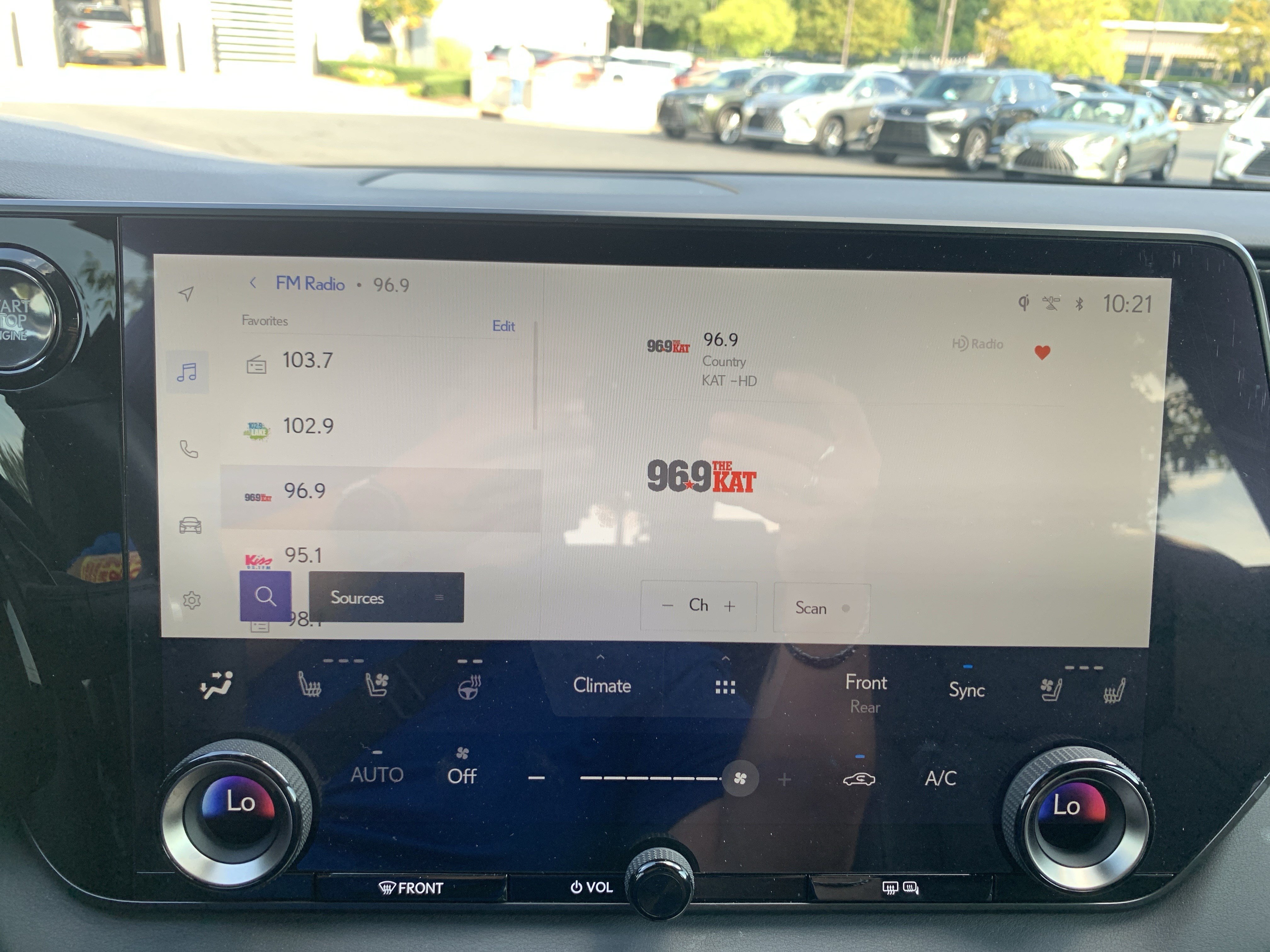 Certified 2024 Lexus RX 350 Premium w/ Cold Area Package FWD image 23