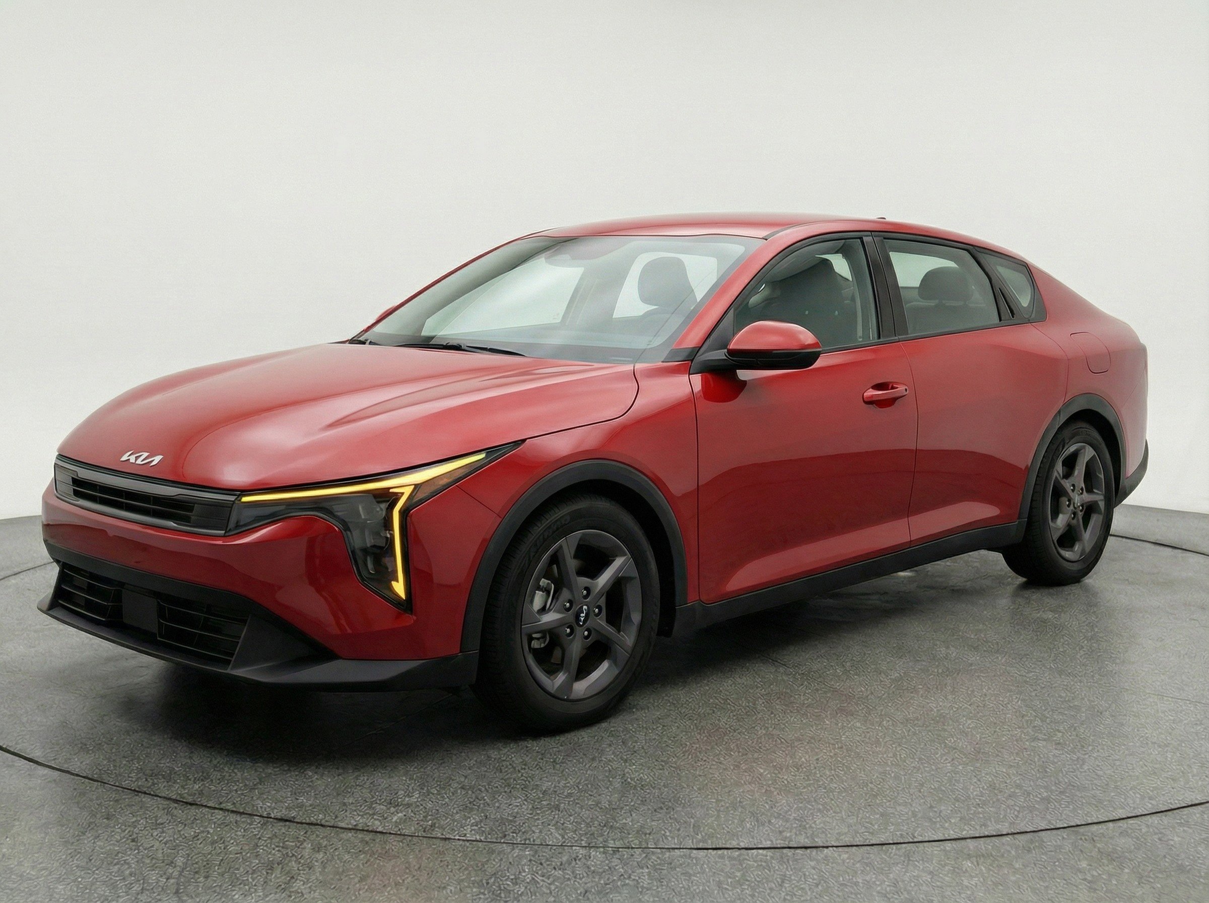 Used 2025 Kia K4 FWD image 3