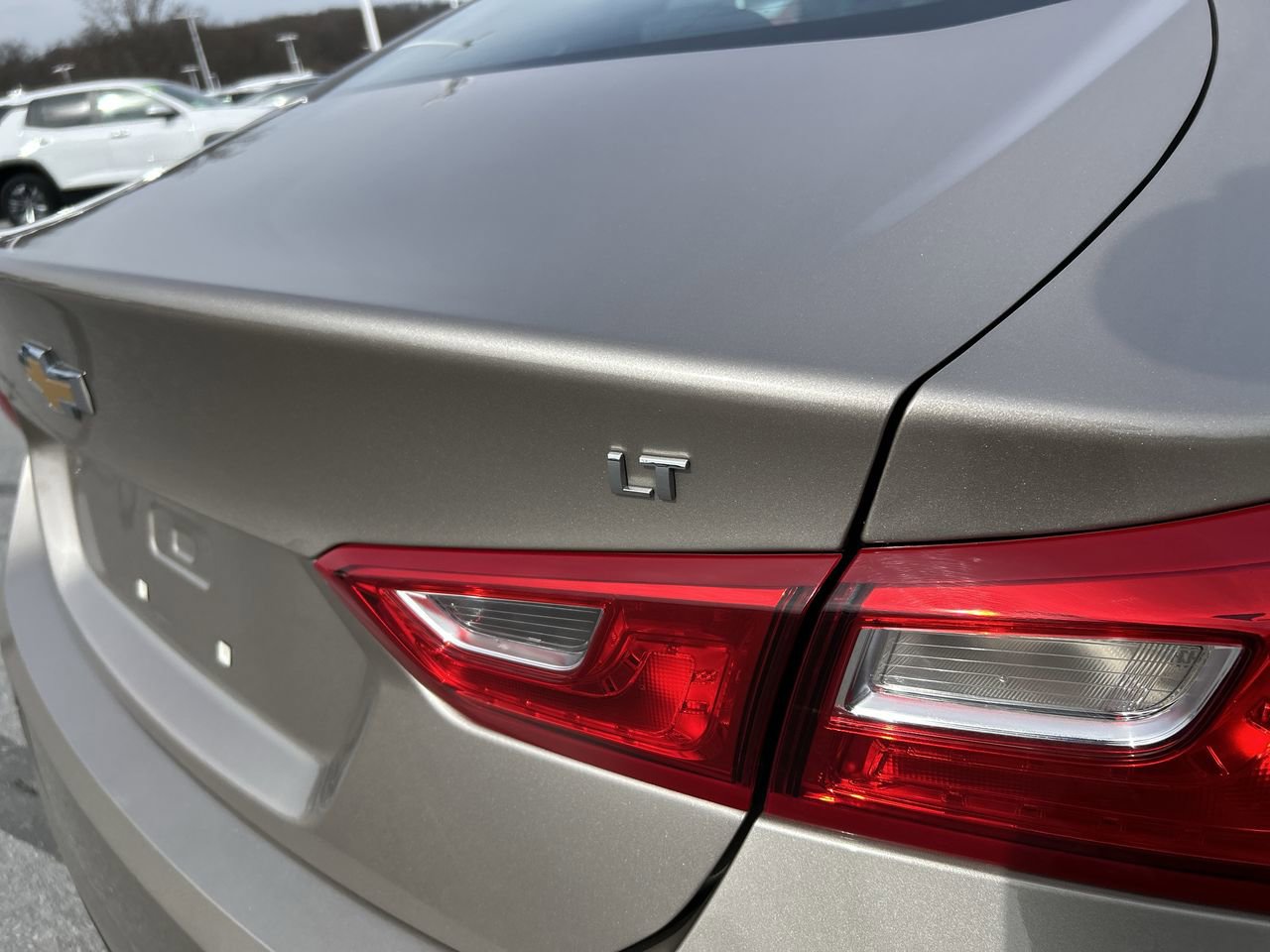 Used 2024 Chevrolet Malibu LT image 10