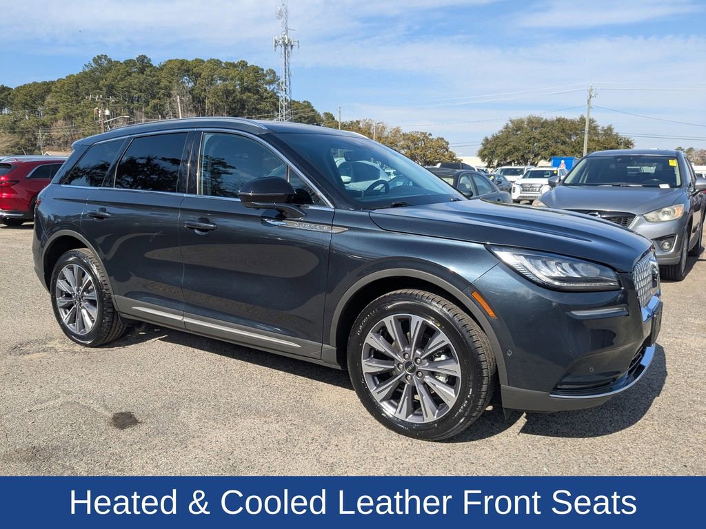 Used 2022 Lincoln Corsair Reserve w/ Equipment Group 201A image 2