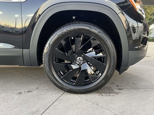 New 2026 Volkswagen Atlas Cross Sport SE image 8