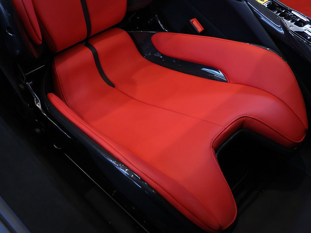 Certified 2026 Ferrari 296 GTS RWD image 32