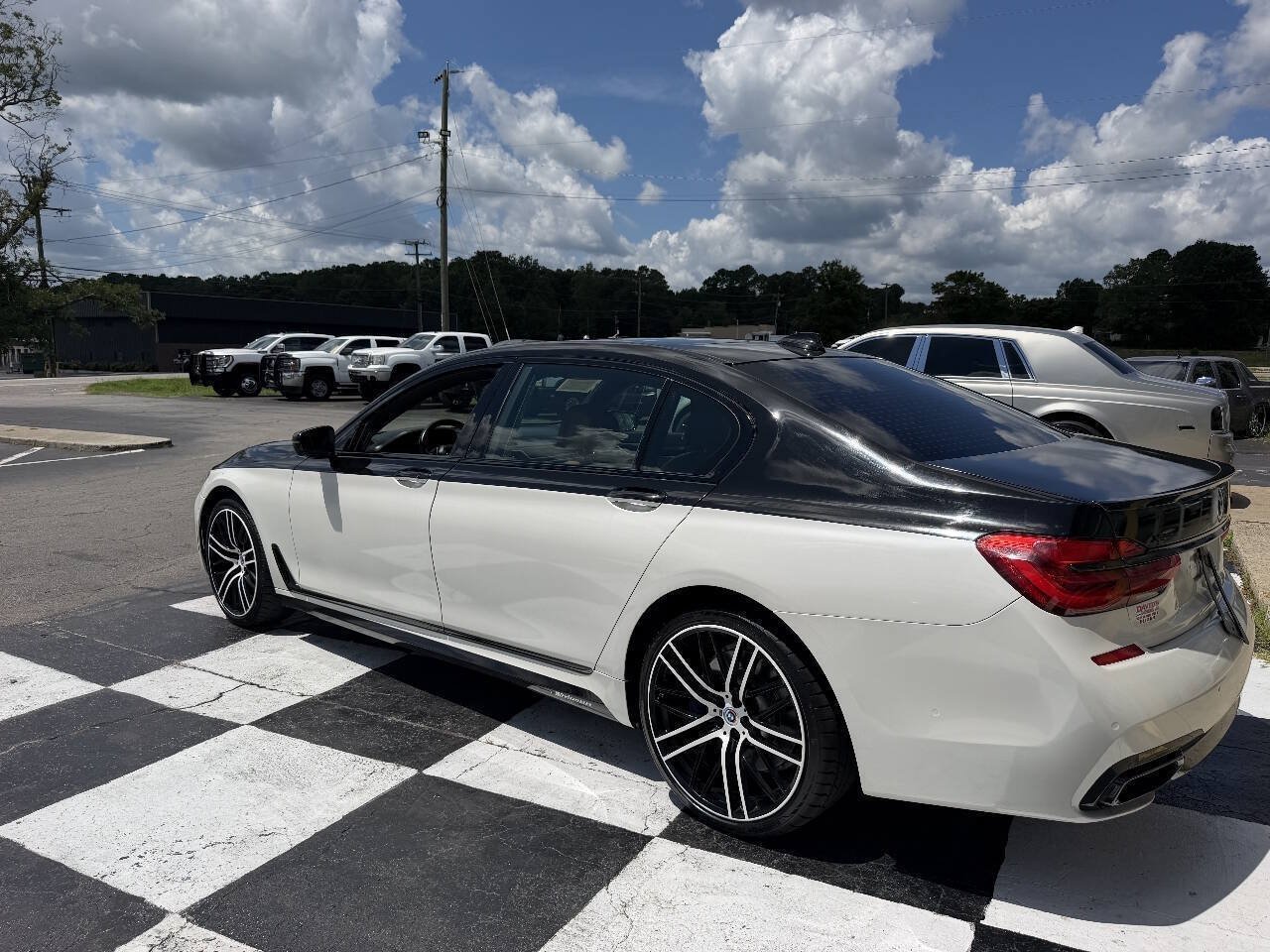 Used 2017 BMW 750i xDrive AWD/4WD image 7