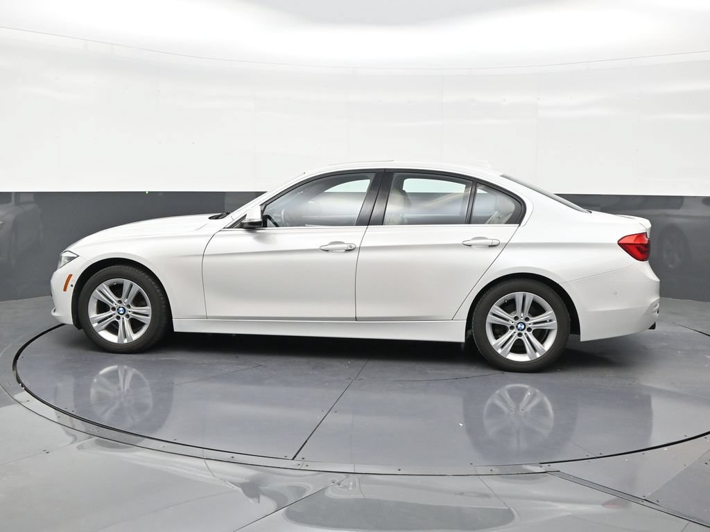 Used 2018 BMW 330i Sedan RWD image 7