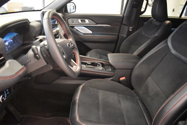 Used 2026 Ford Explorer ST w/ Sun And Sound Package AWD/4WD image 22