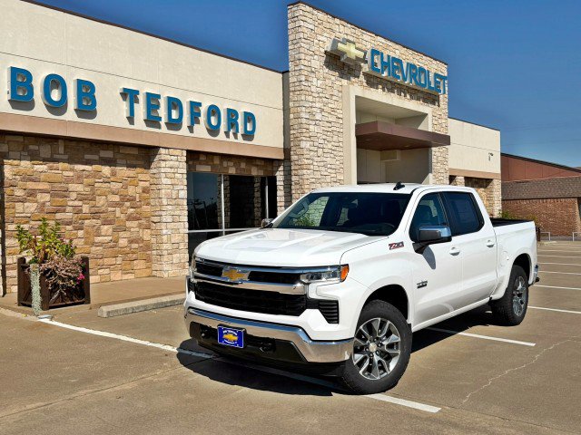 New 2026 Chevrolet Silverado 1500 LT