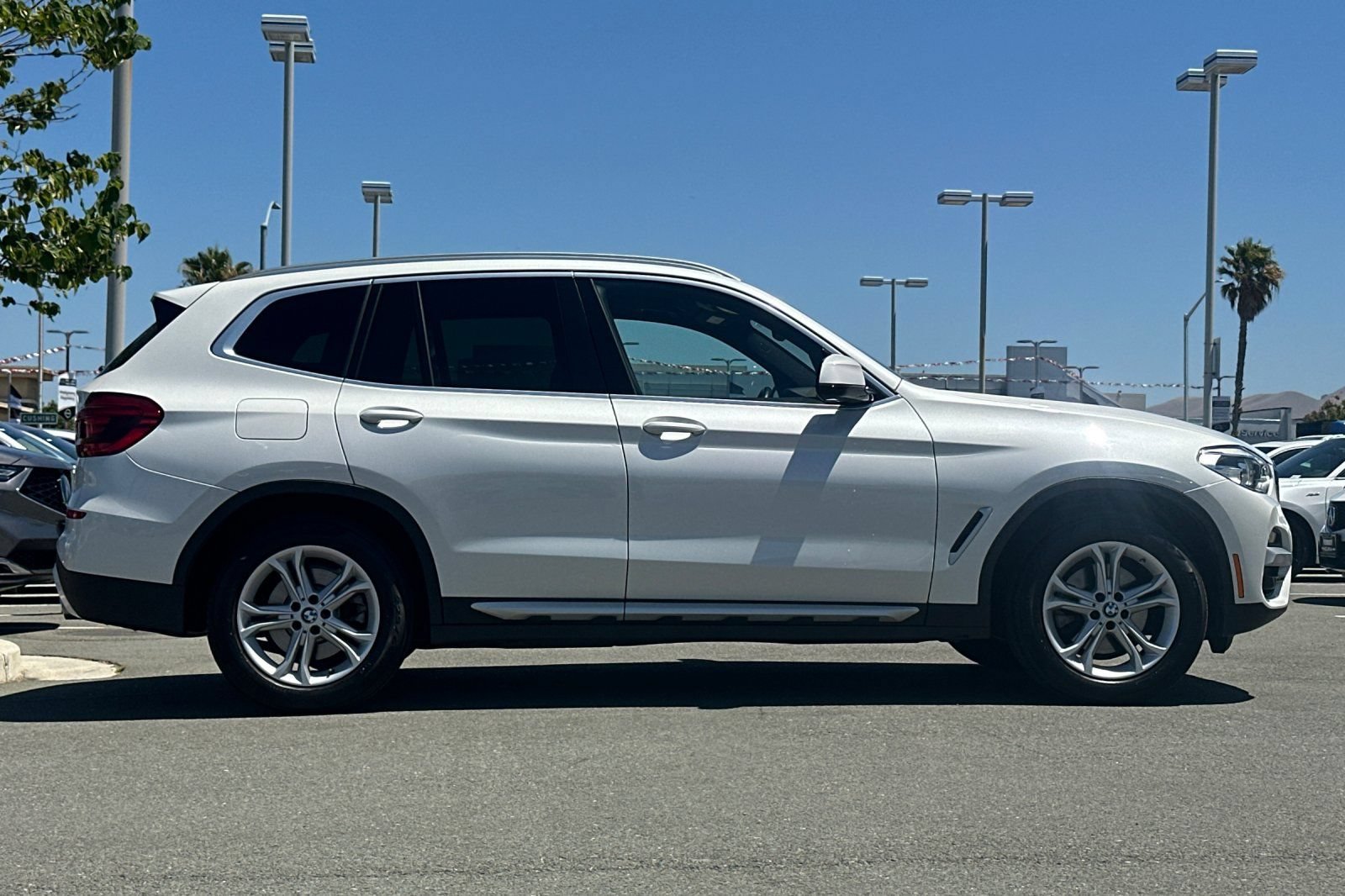 Used 2021 BMW X3 xDrive30i AWD/4WD image 3