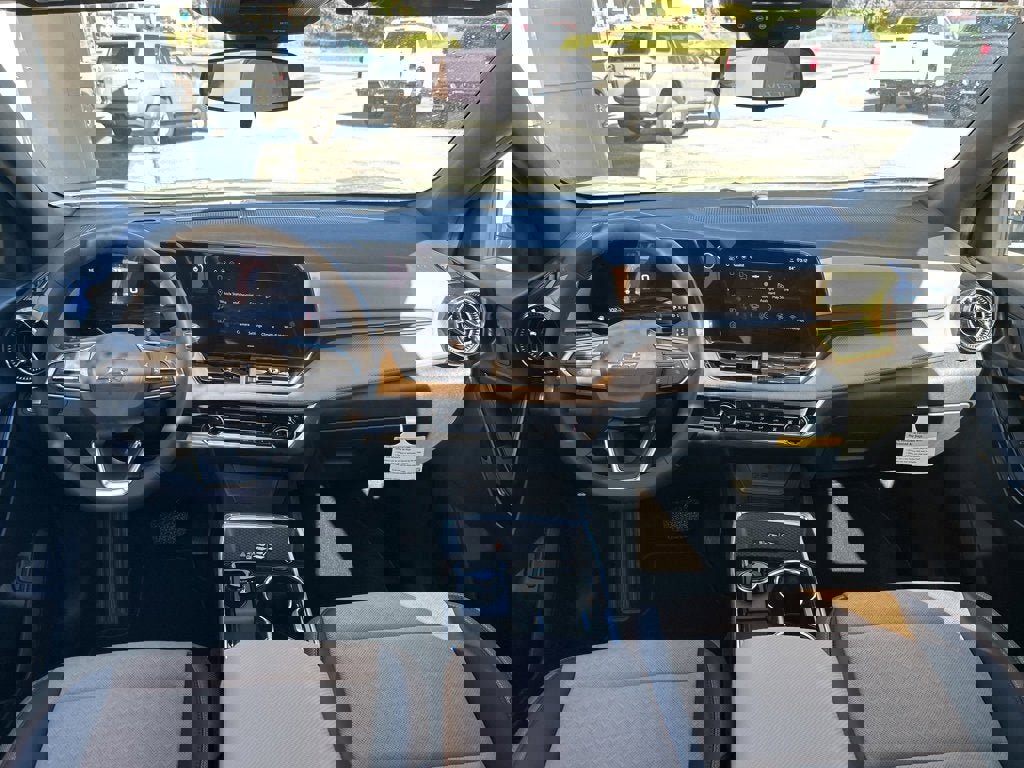 New 2026 Chevrolet Equinox ACTIV image 18