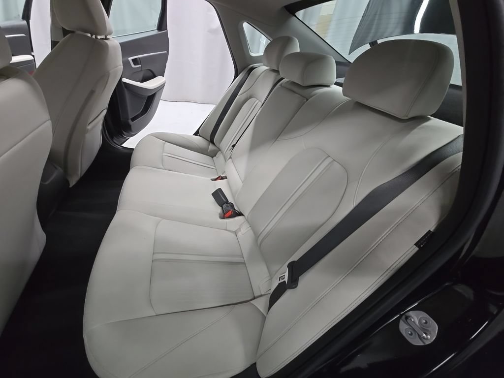 Used 2025 Hyundai Sonata SEL FWD image 18