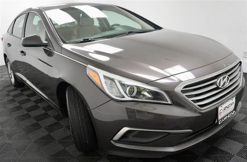 Used 2017 Hyundai Sonata SE image 10