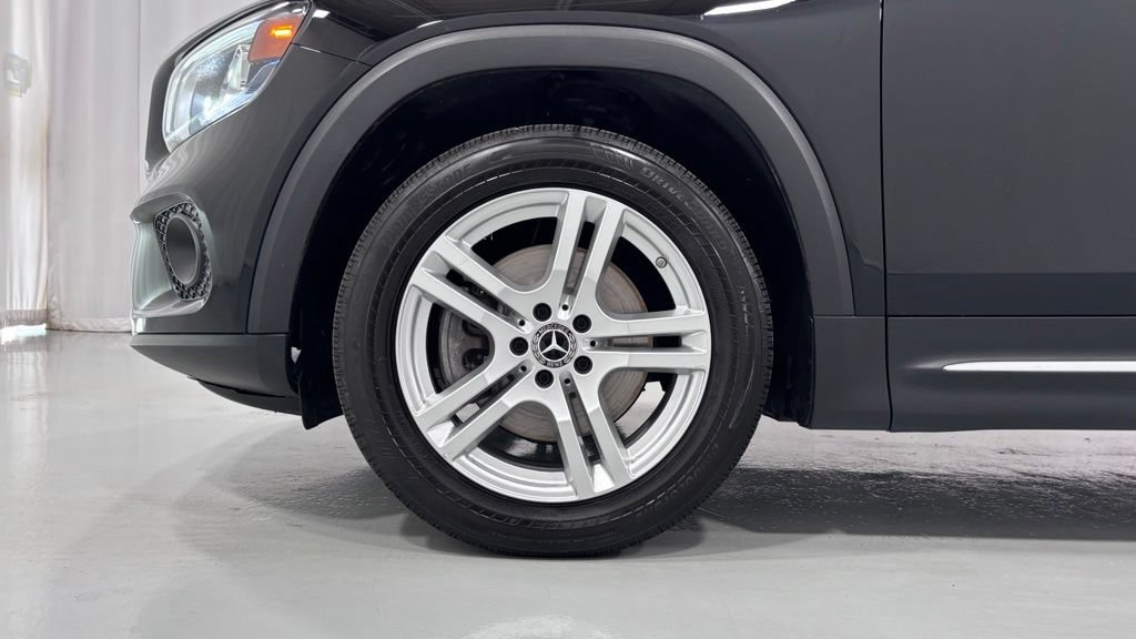 Used 2021 Mercedes-Benz GLB 250 4MATIC image 30