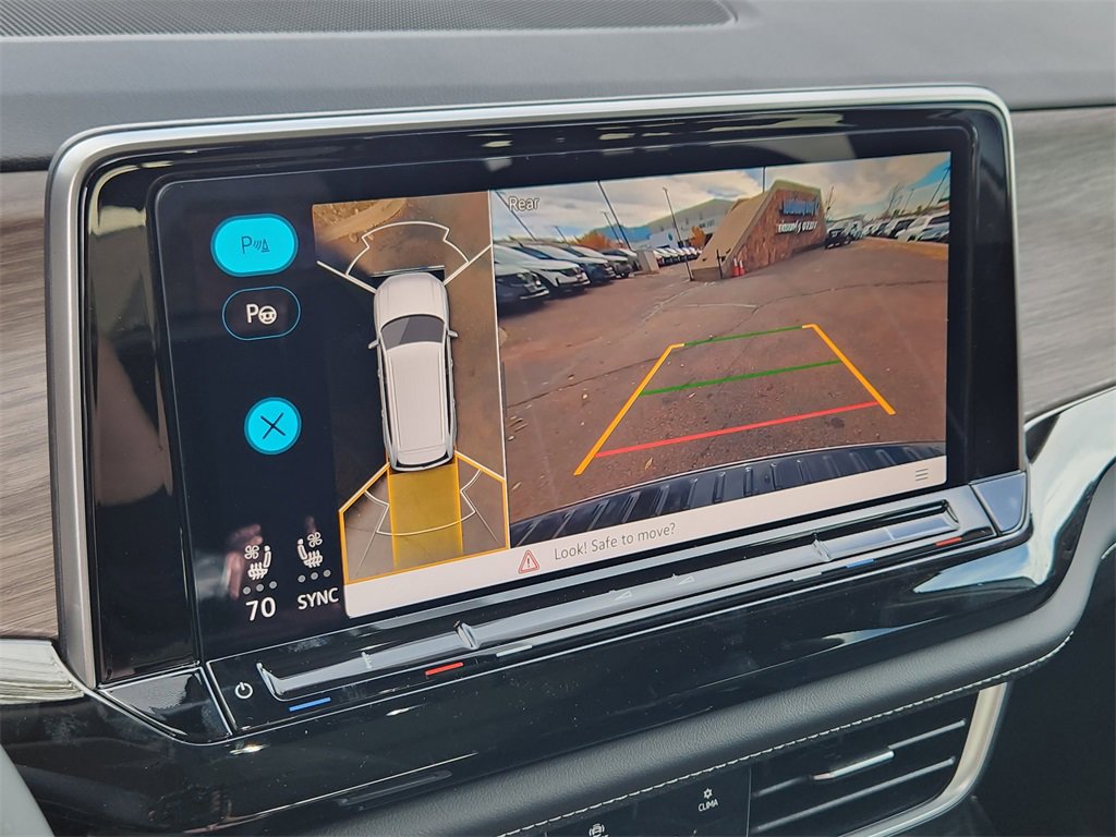 New 2026 Volkswagen Atlas SEL Premium R-Line image 13