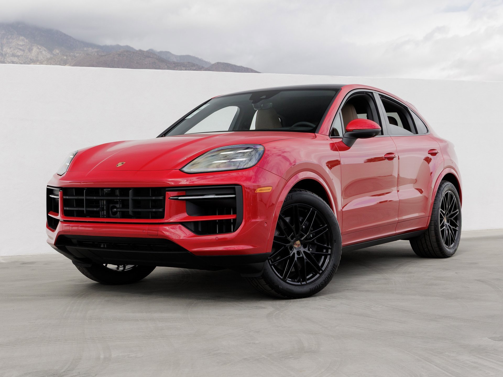 New 2026 Porsche Cayenne Coupe image 1