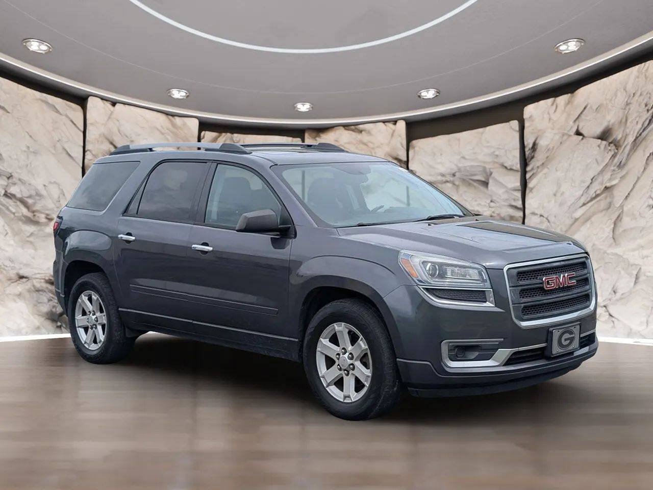 Used 2014 GMC Acadia SLE FWD image 16