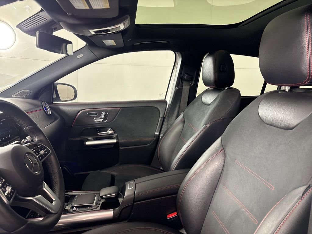Used 2023 Mercedes-Benz GLA 250 4MATIC image 26