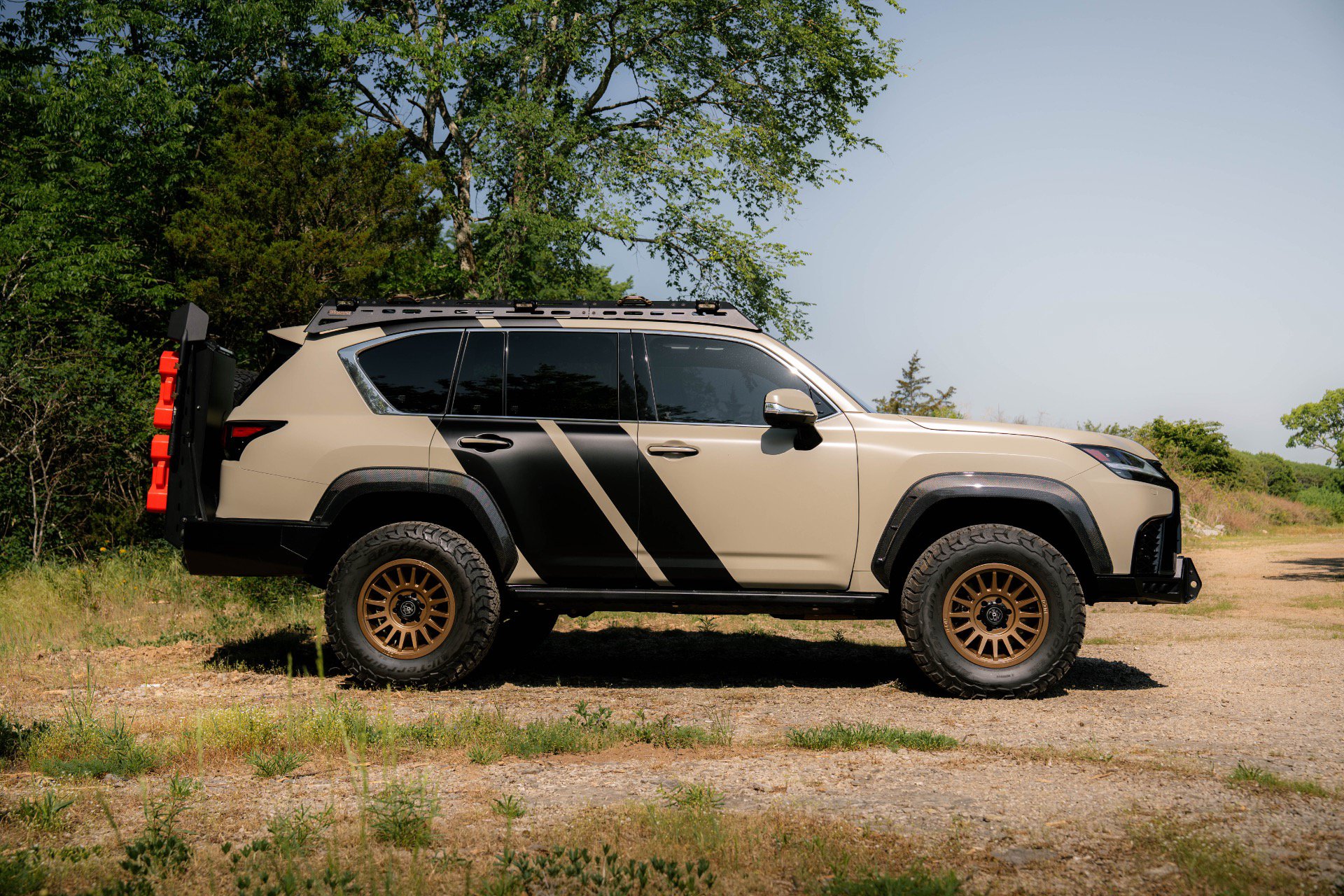 Used 2024 Lexus LX 600 F Sport AWD/4WD image 5