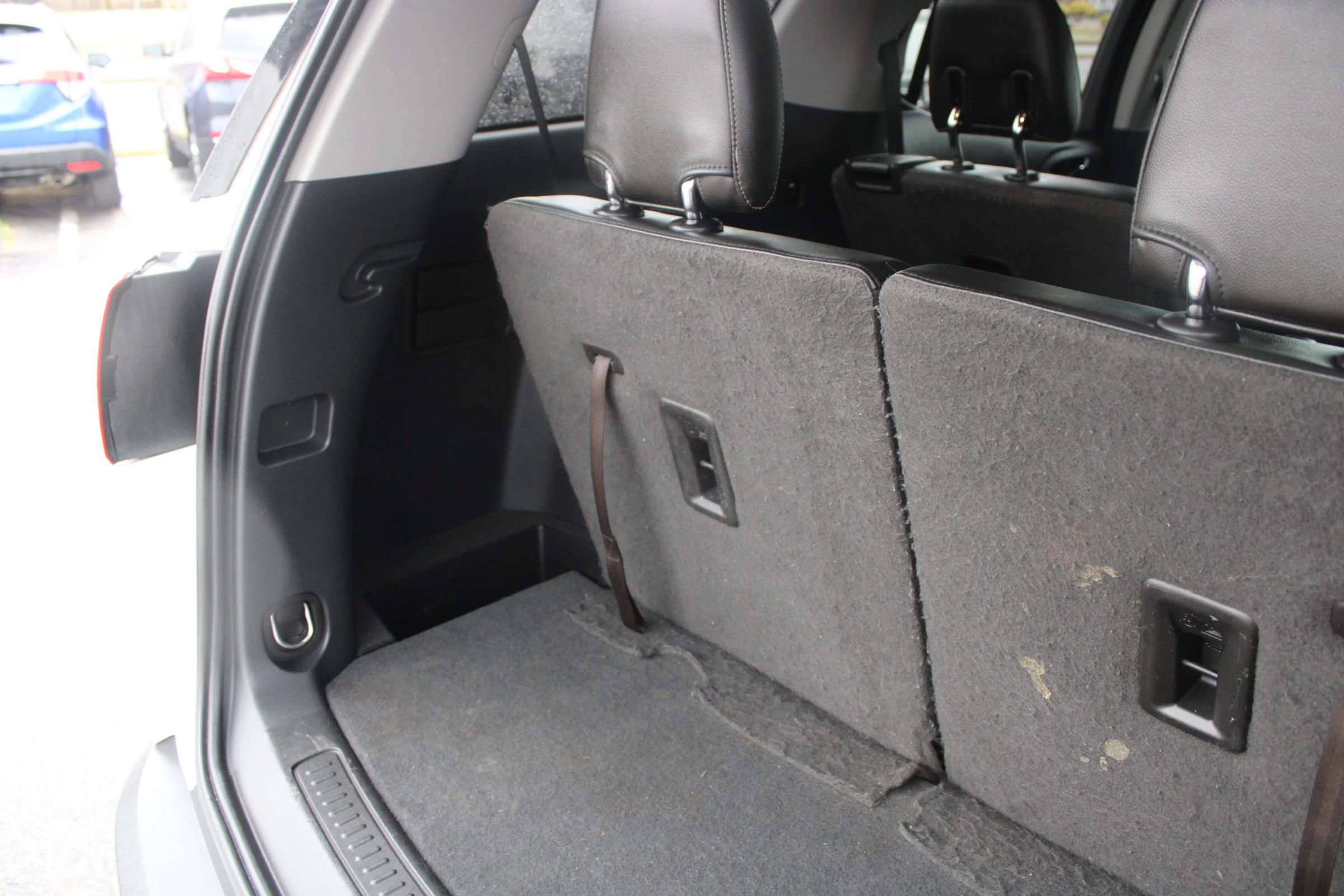 Used 2019 GMC Acadia SLT FWD image 21