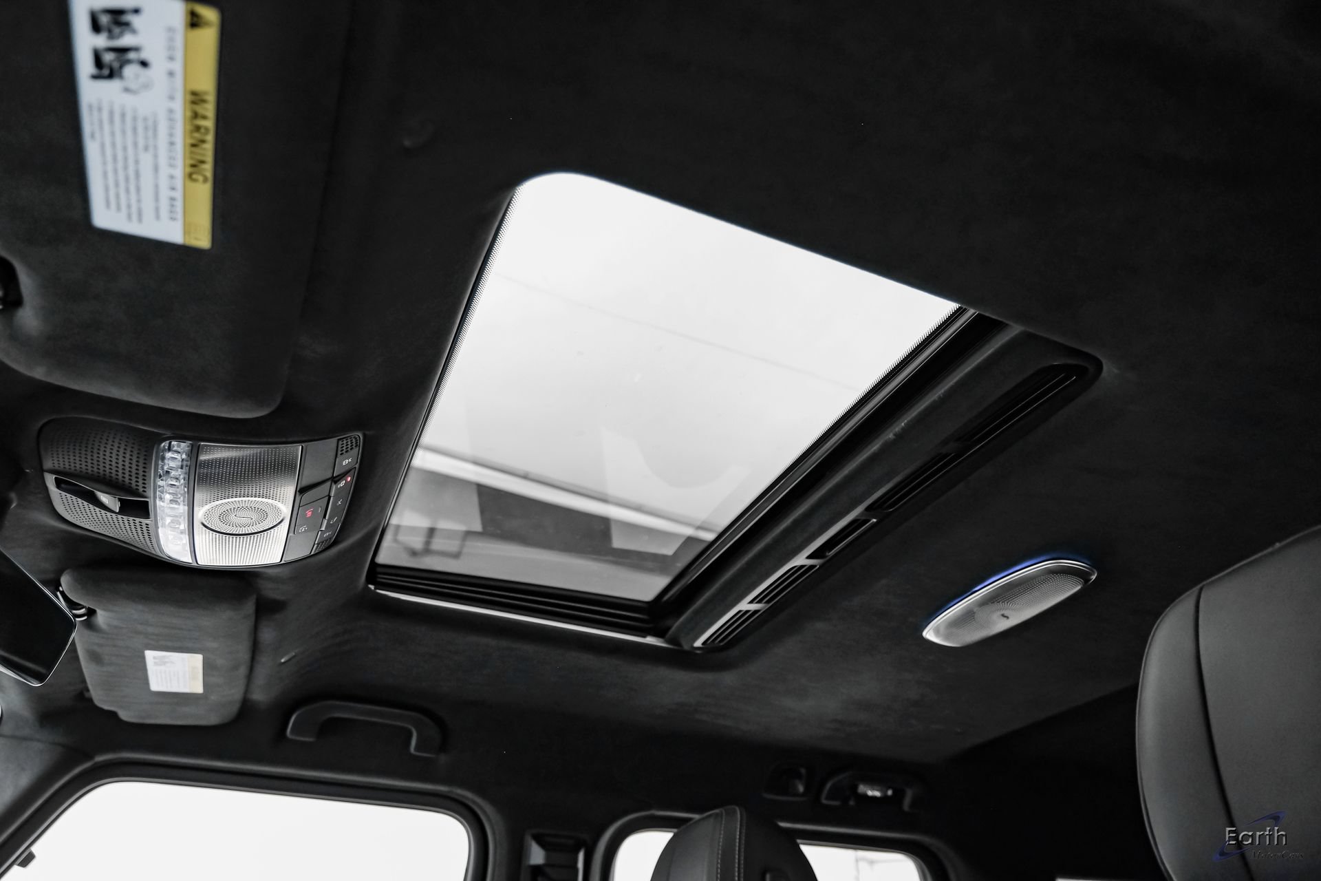 Used 2025 Mercedes-Benz G 550 w/ Exclusive Interior Package image 38