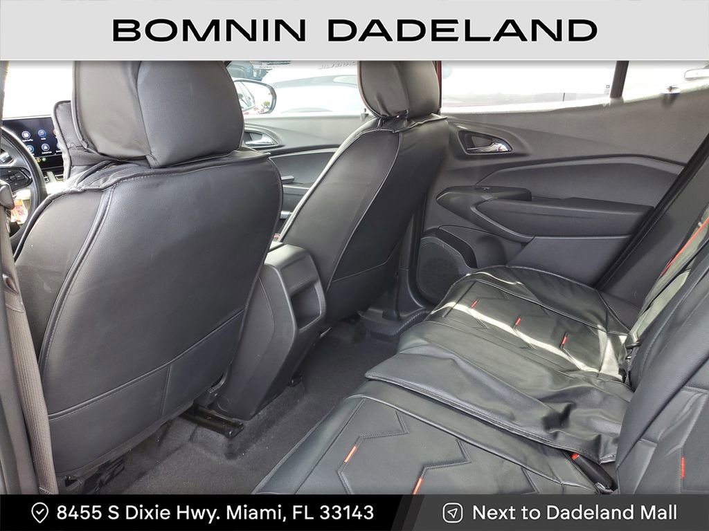 Used 2025 Chevrolet Trax LS image 10