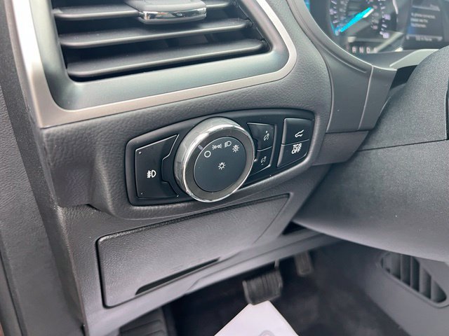 Certified 2024 Ford Edge SEL w/ Convenience Package AWD/4WD image 8