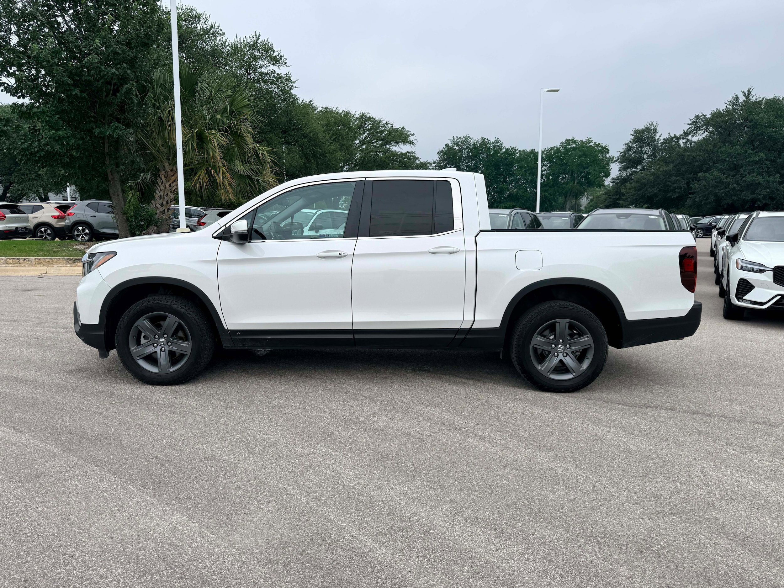 Used 2023 Honda Ridgeline RTL image 3