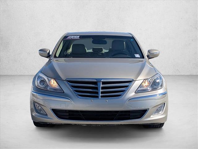 Used 2012 Hyundai Genesis 3.8 RWD video 2