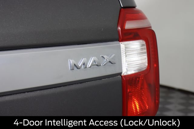 Used 2021 Ford Expedition XLT AWD/4WD image 32