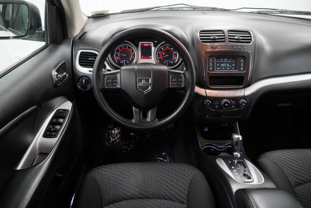 Used 2019 Dodge Journey SE FWD image 14