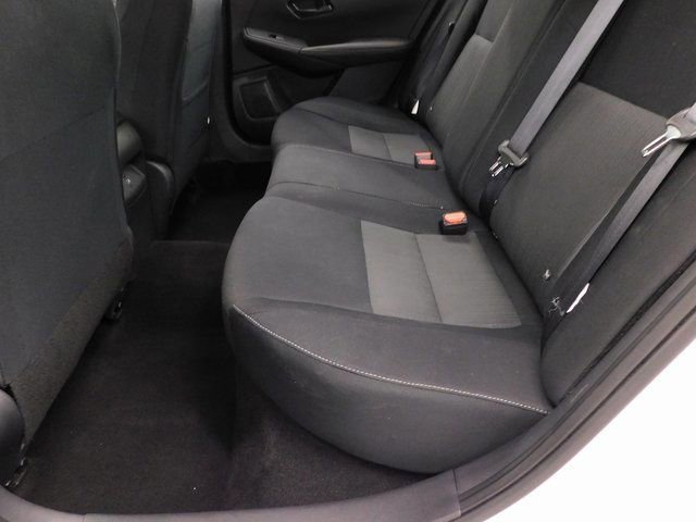 Used 2024 Nissan Sentra SV image 28