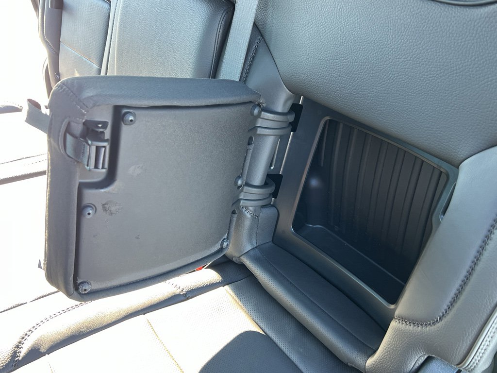 Used 2024 GMC Sierra 1500 Denali AWD/4WD image 38