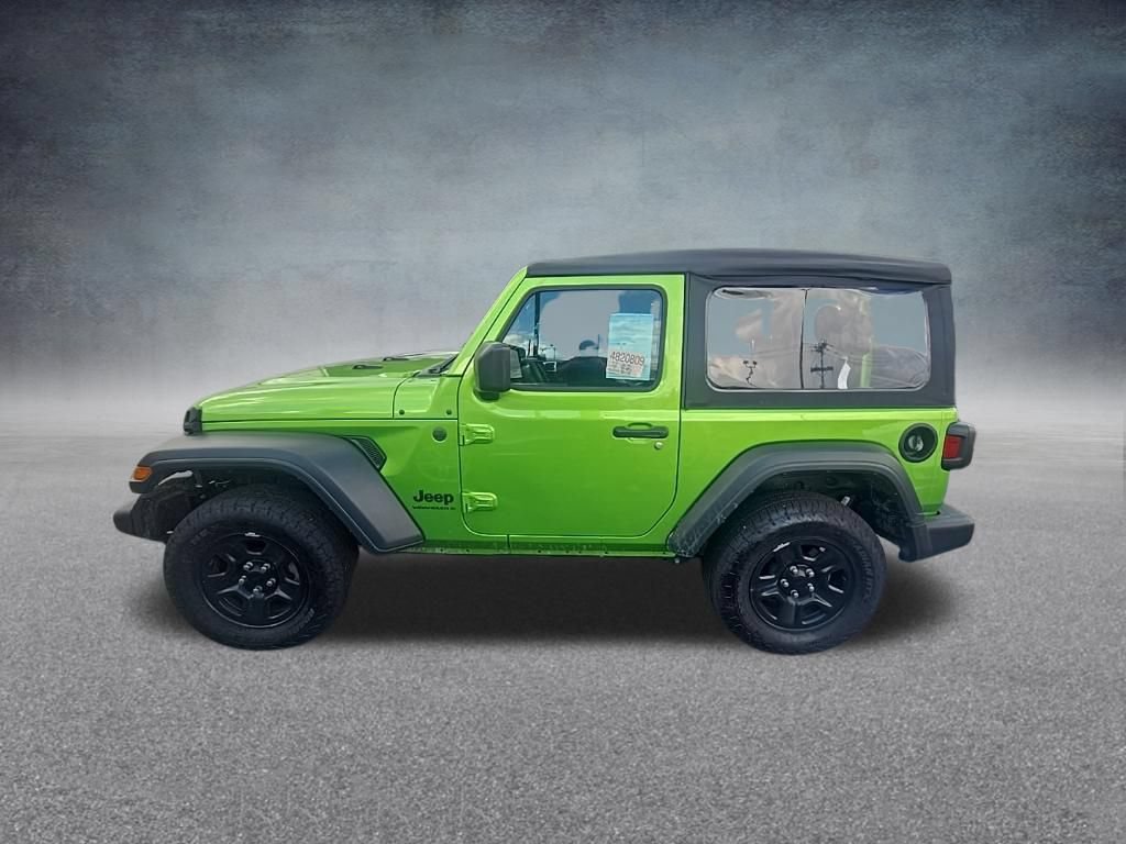 Used 2025 Jeep Wrangler Sport AWD/4WD image 5