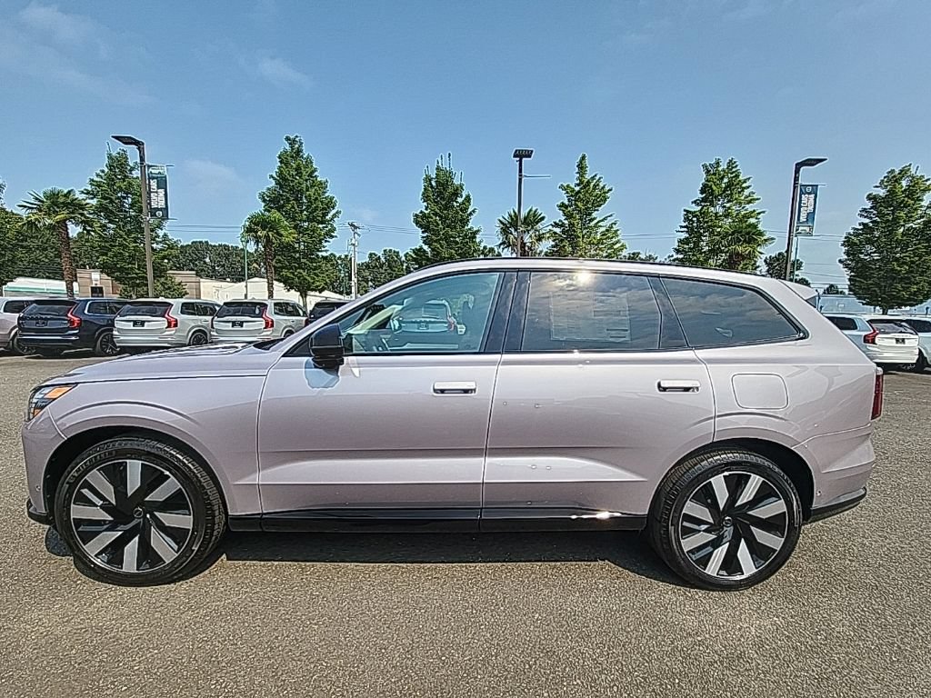 New 2026 Volvo EX90 Ultra AWD/4WD image 2