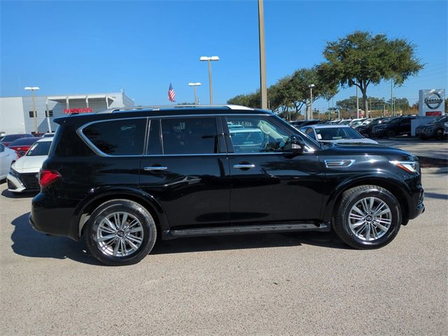 Used 2023 INFINITI QX80 Luxe w/ Cargo Package image 4