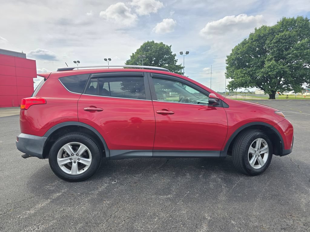 Used 2013 Toyota RAV4 XLE AWD/4WD image 18