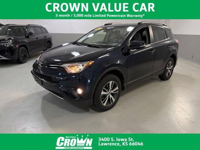 Used 2017 Toyota RAV4 XLE AWD/4WD image 1