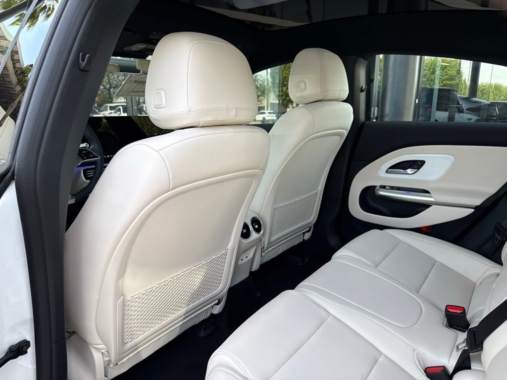 New 2026 Mercedes-Benz CLA 250+ image 25