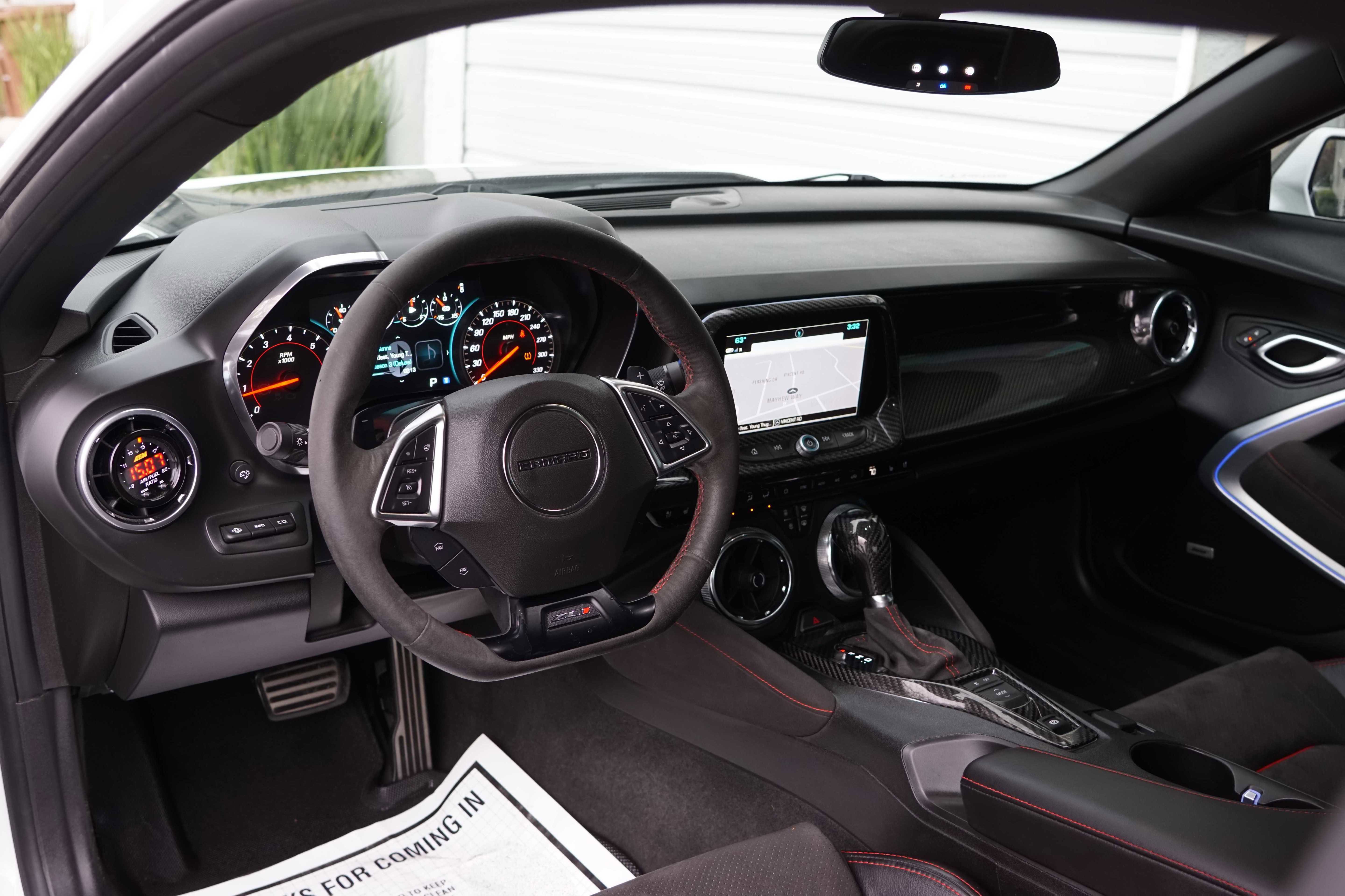 Used 2018 Chevrolet Camaro ZL1 image 42