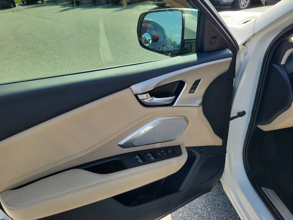 Used 2019 Acura RDX w/ Technology Package FWD image 18