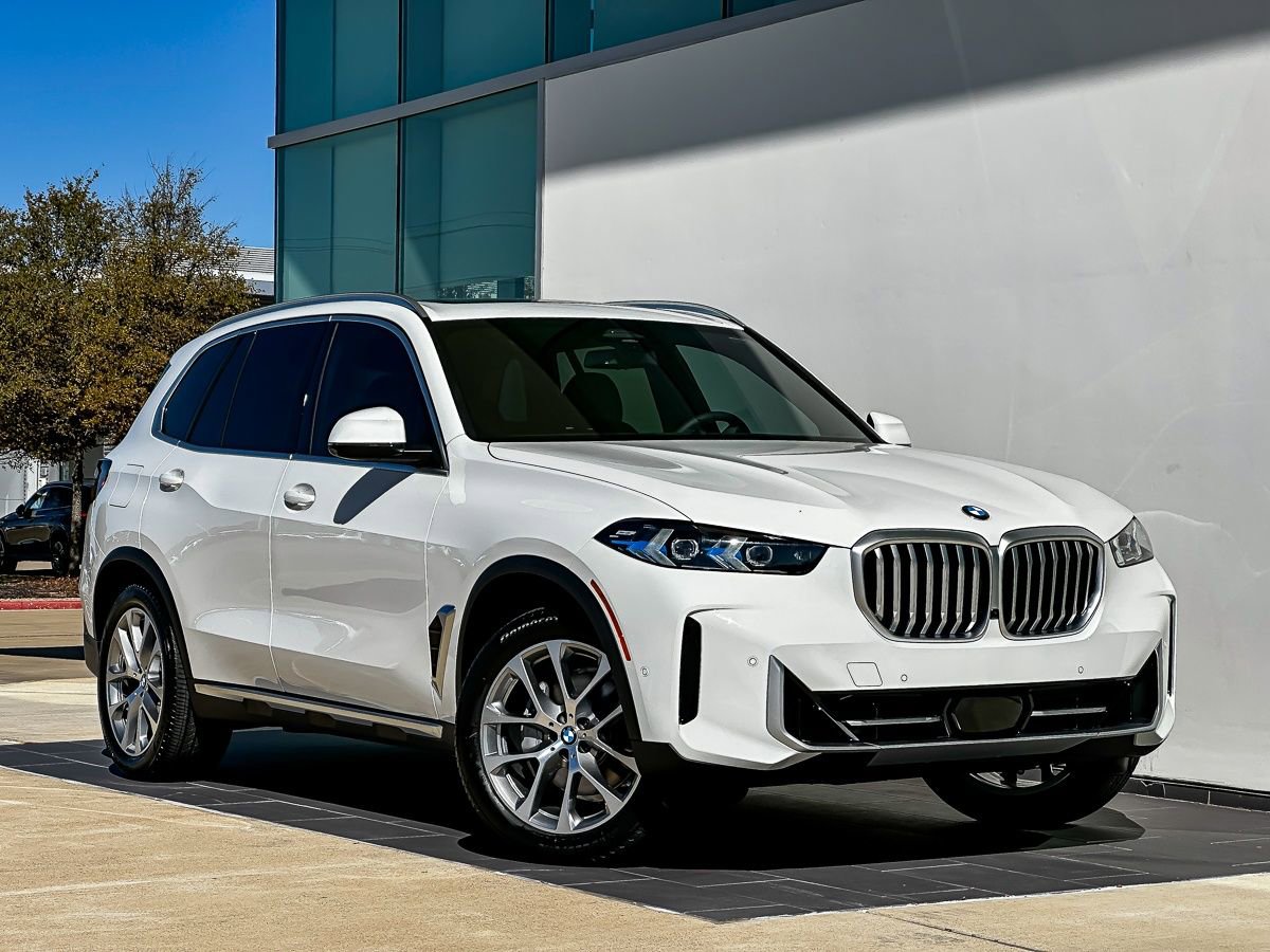 New 2026 BMW X5 sDrive40i w/ Parking Assistance Package
