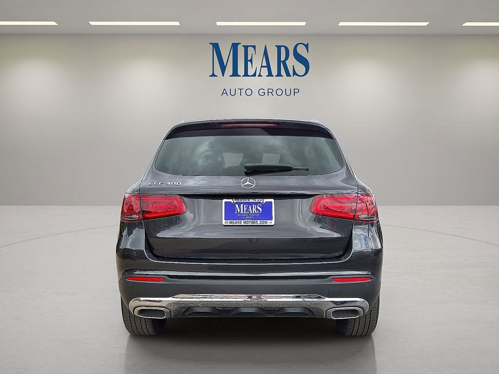 Used 2022 Mercedes-Benz GLC 300 image 4