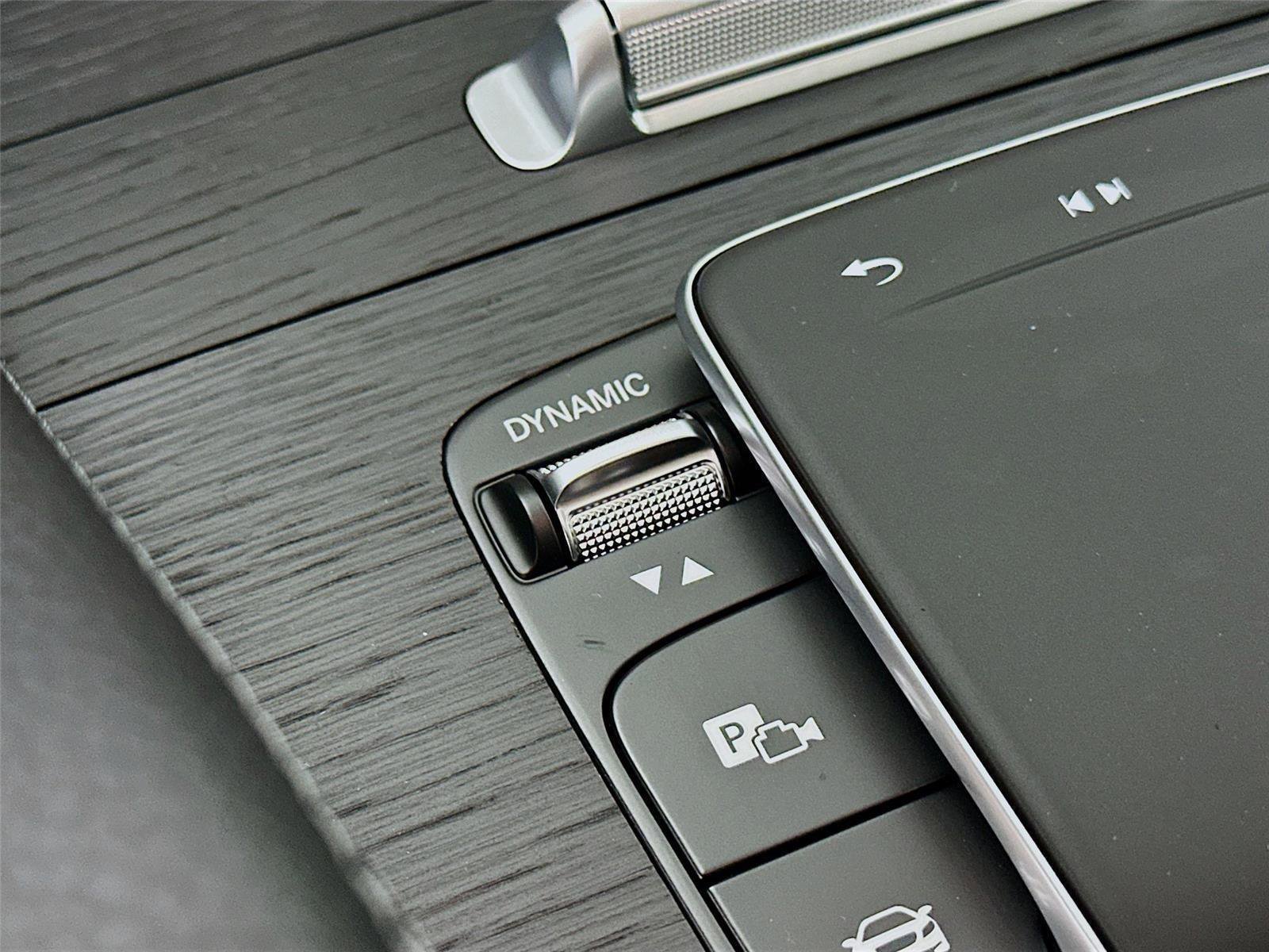 Certified 2026 Mercedes-Benz GLE 450 4MATIC image 22