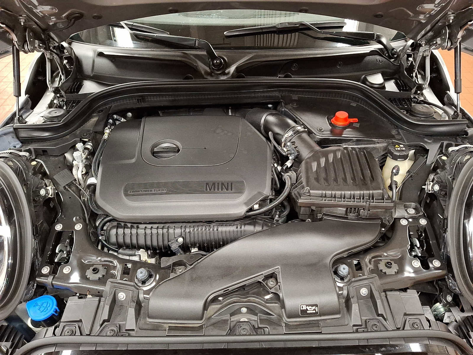 Certified 2023 MINI Cooper S image 25